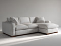 Sofá de esquina tapizado 270x180x85 cm - beige claro y madera oscura - chaise longue integrada y diseño moderno